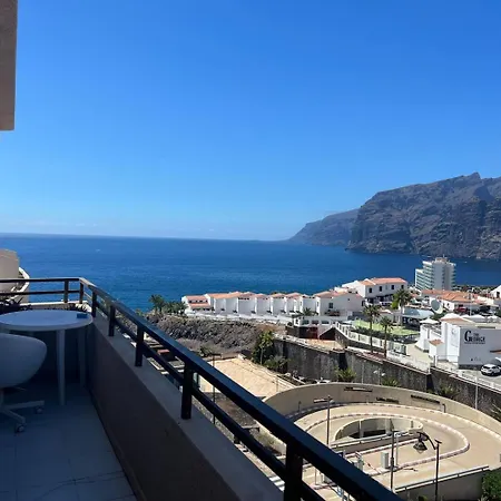 Small In 4 Bedroom Penthouse Spectacular Patio Views