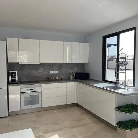 Bed & Breakfast Small In 4 Bedroom Penthouse Spectacular Patio Views